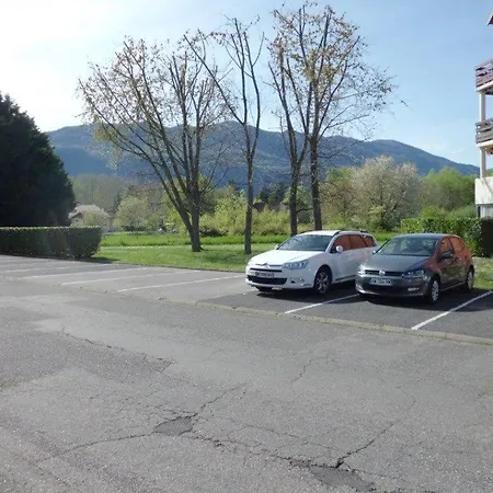 La Baie De Memard A Aix Les Bains アパート